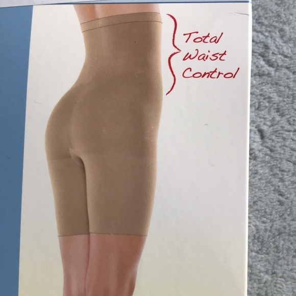 Spanx Assets Nude Mid Thigh High-Waisted Shaper Size 3 New - Picture 2 of 9